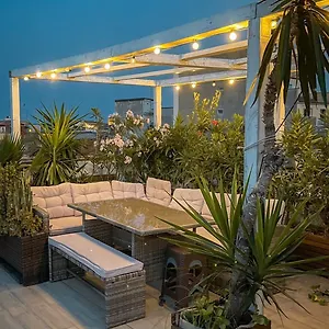 Guest house Follow The Sun - Rooftop Terrace, Catania